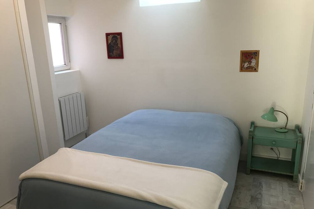 Photo of Bedroom in Saint-Michel-en-Greve