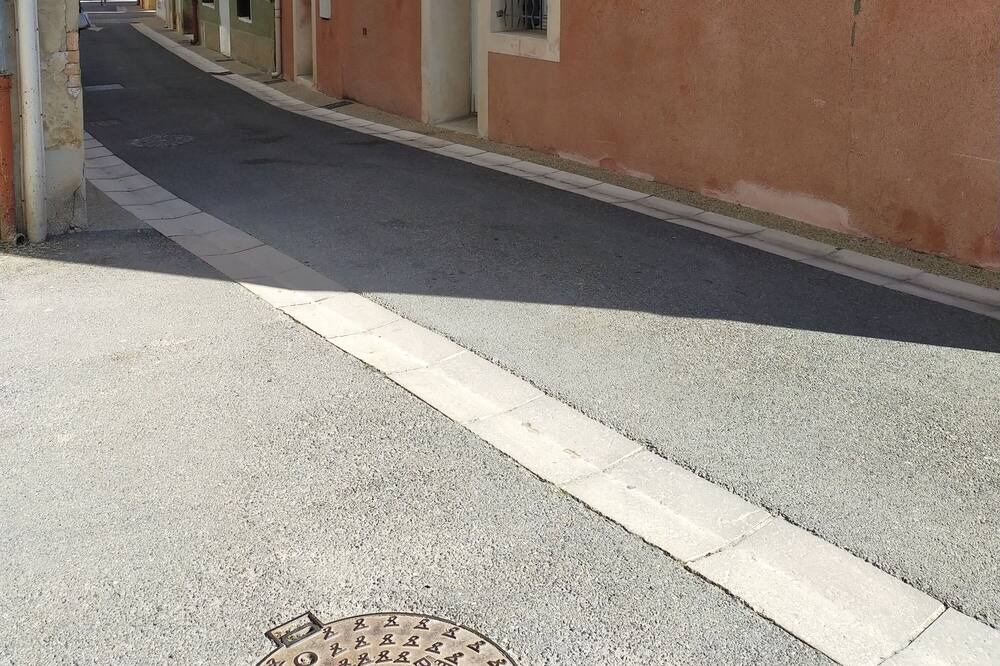 Photo of Outdoor in Jonquieres