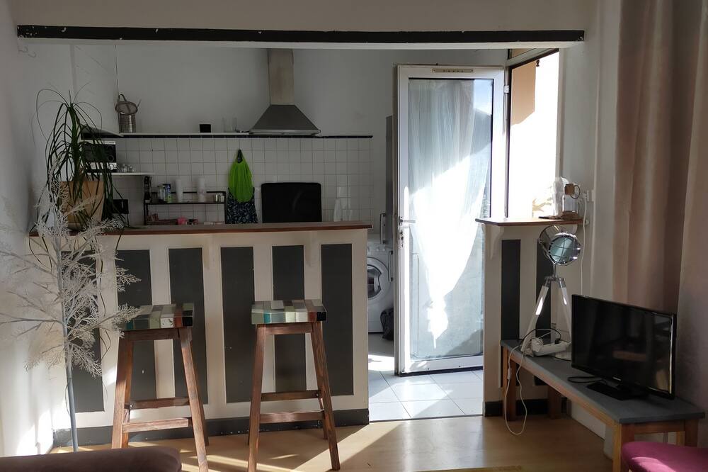 Photo of Livingroom in Jonquieres
