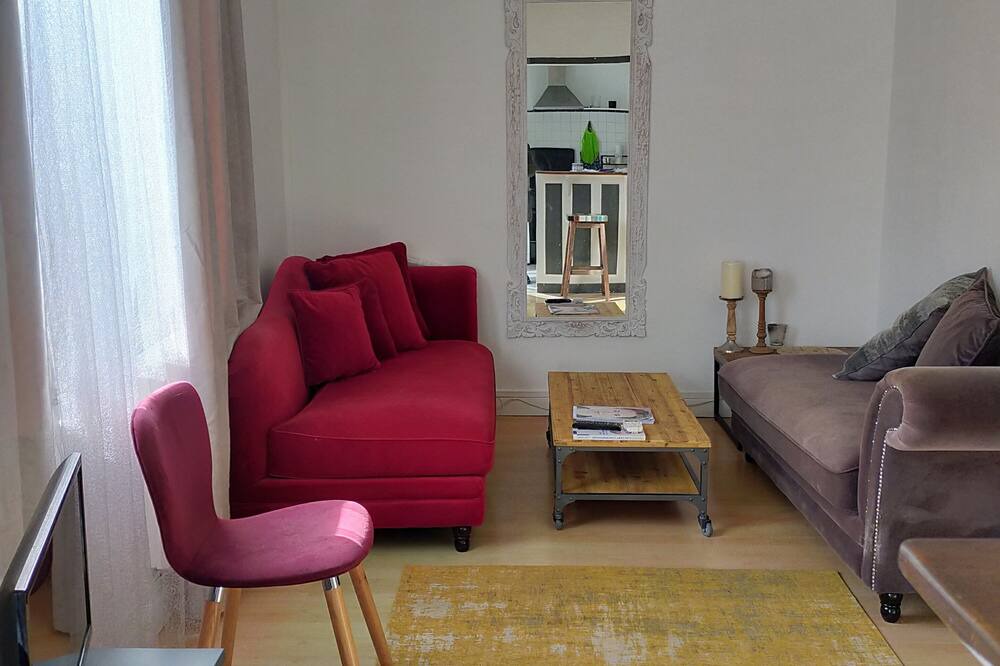 Photo of Livingroom in Jonquieres