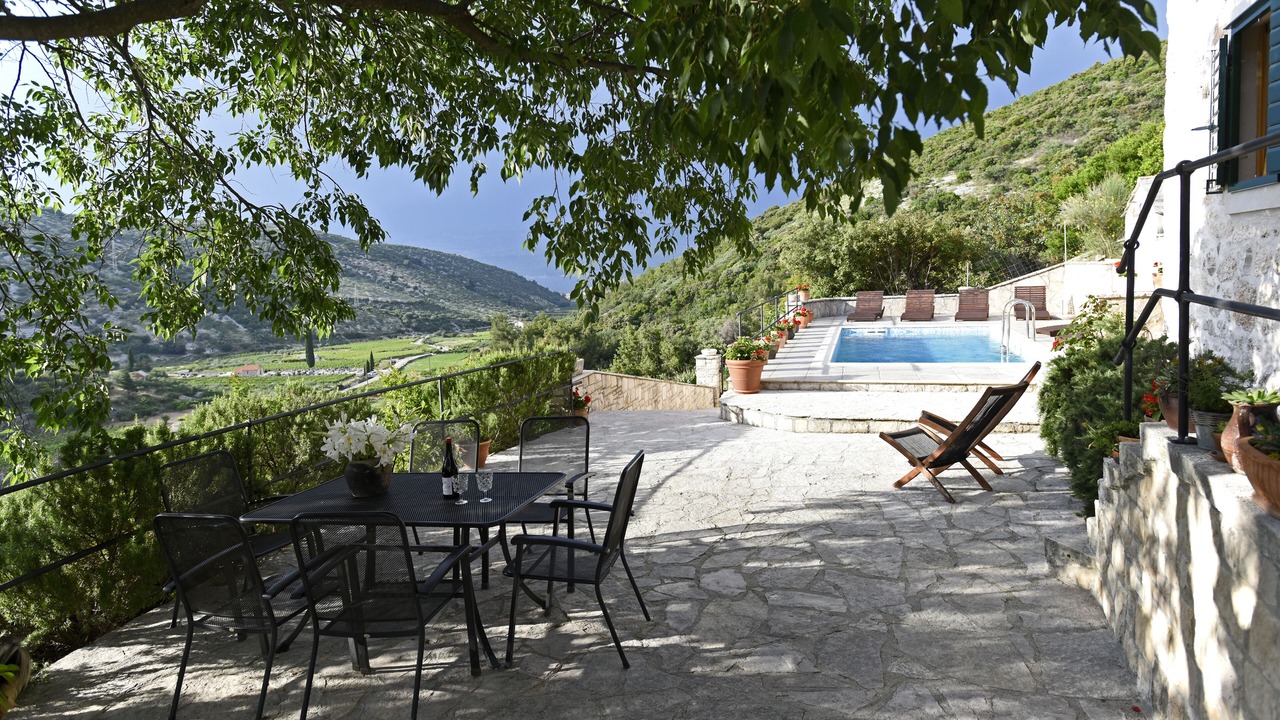 Photo of Outdoor in Dol