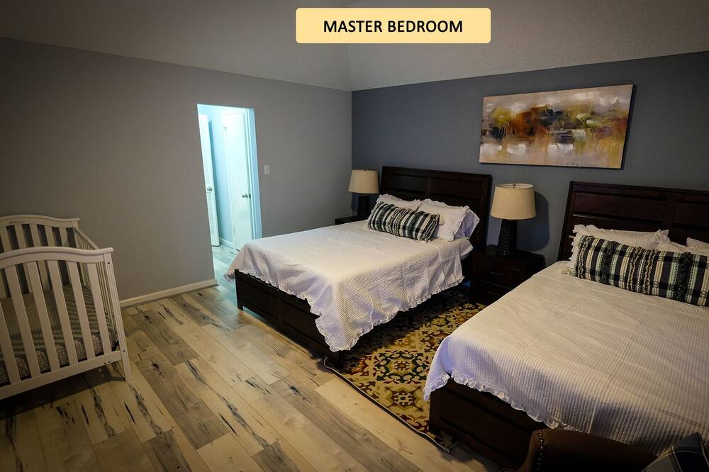 Photo of Bedroom in Pecan Grove