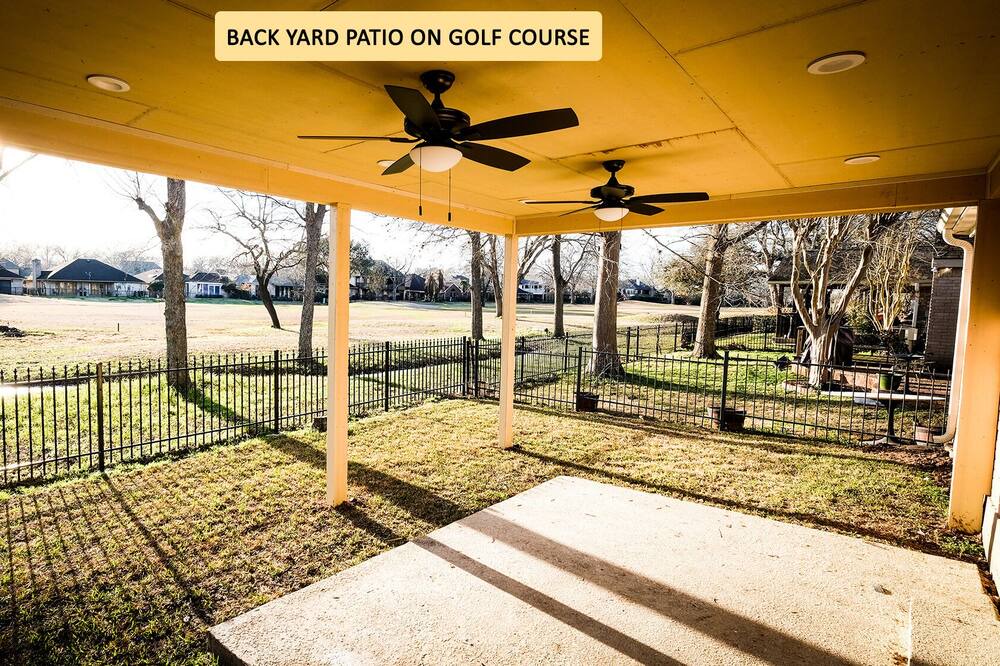 Photo of Outdoor in Pecan Grove