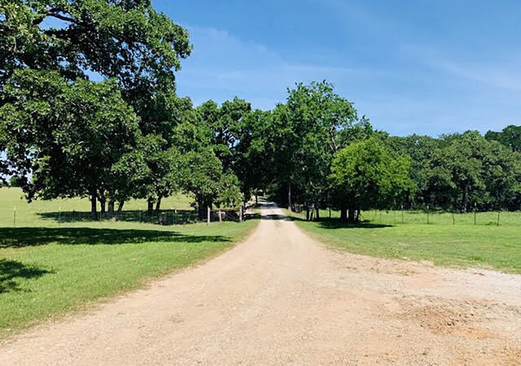 Photo of Outdoor in Riesel