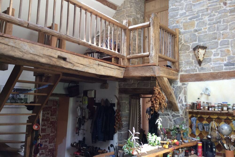 Photo of Others in Passenans