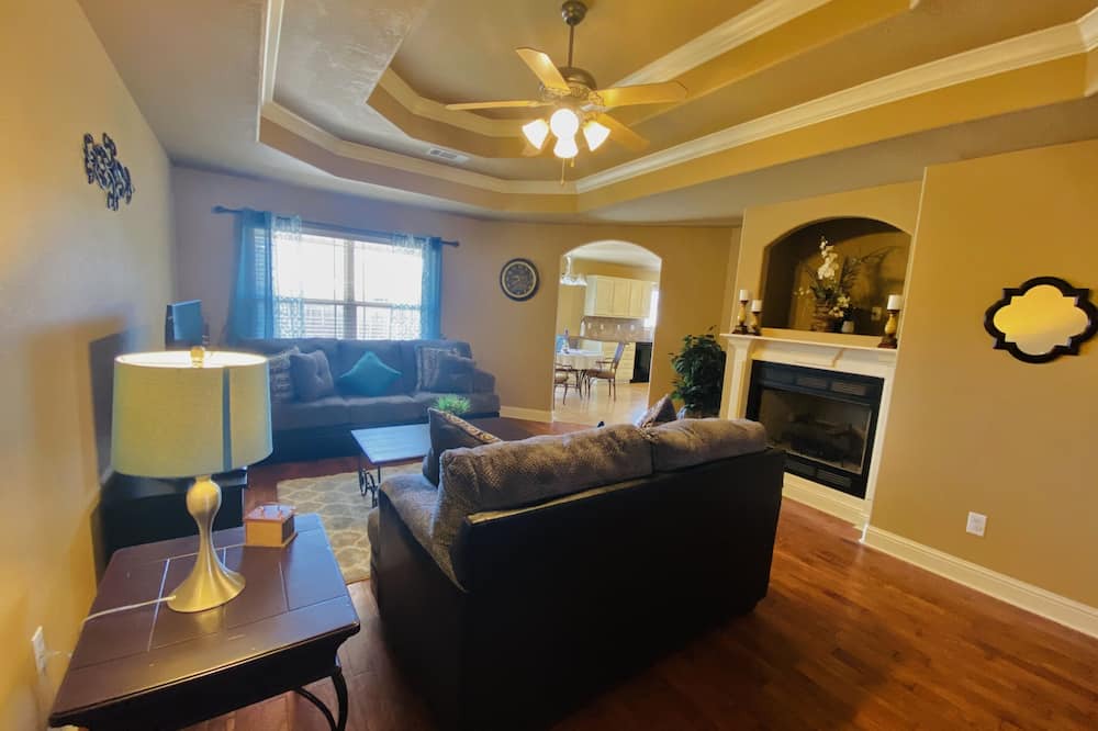 Photo of Livingroom in Bentonville