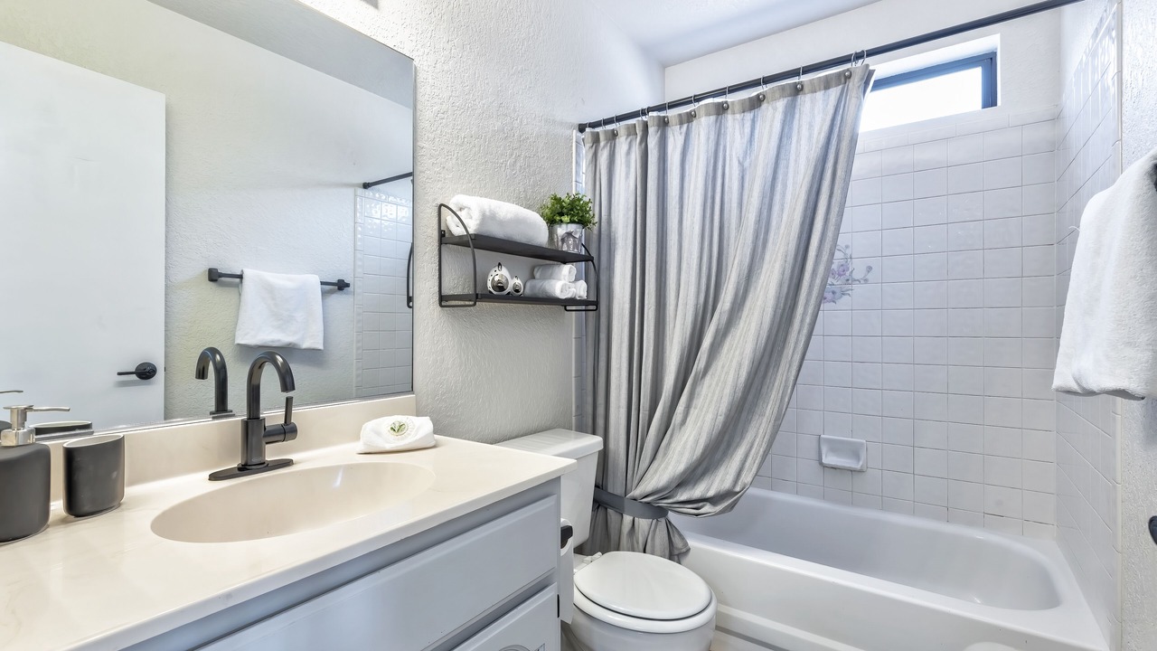 Photo of Bathroom in Oak Creek