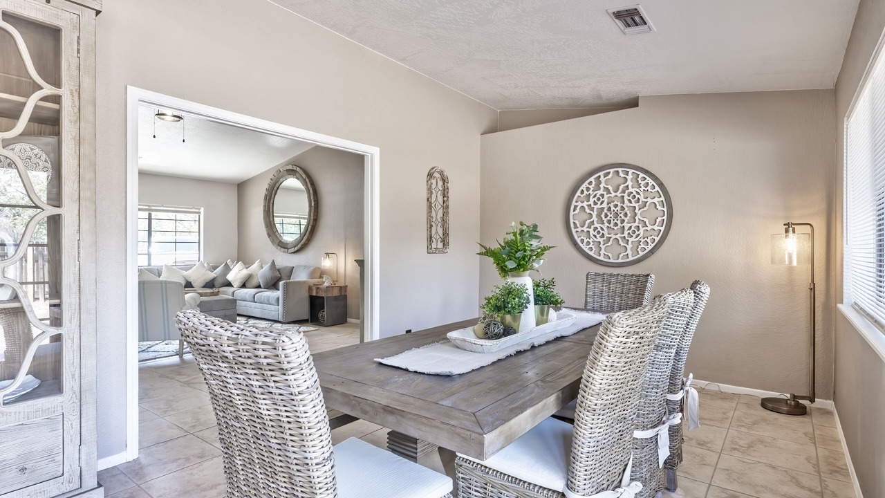 Photo of Bedroom in Oak Creek