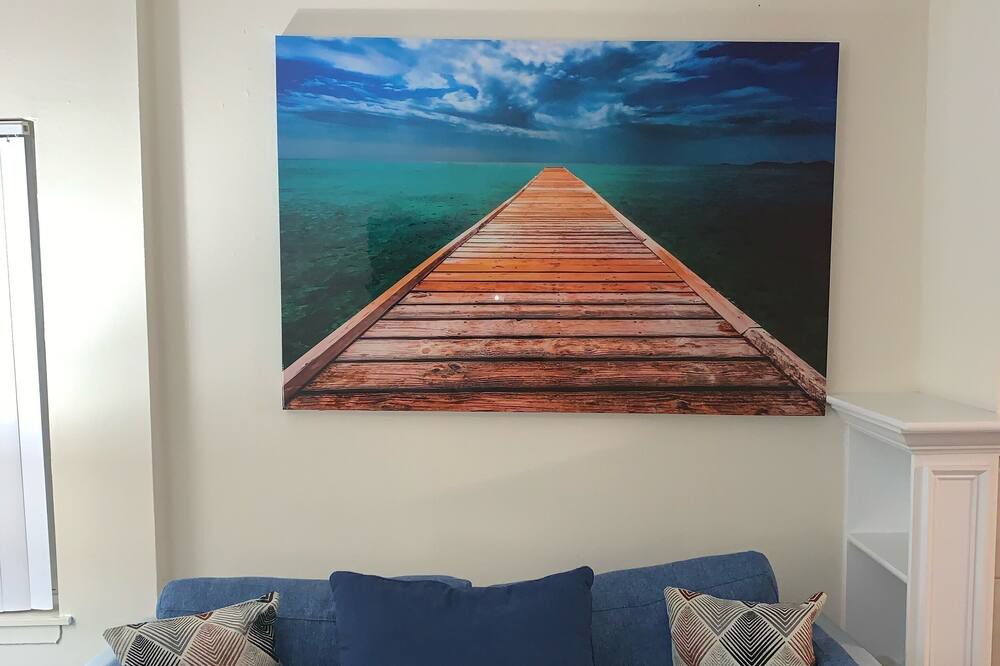 Photo of Livingroom in Landmark
