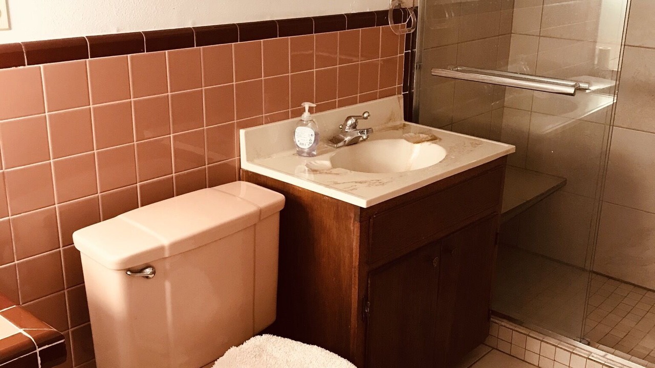Photo of Bathroom in Altus