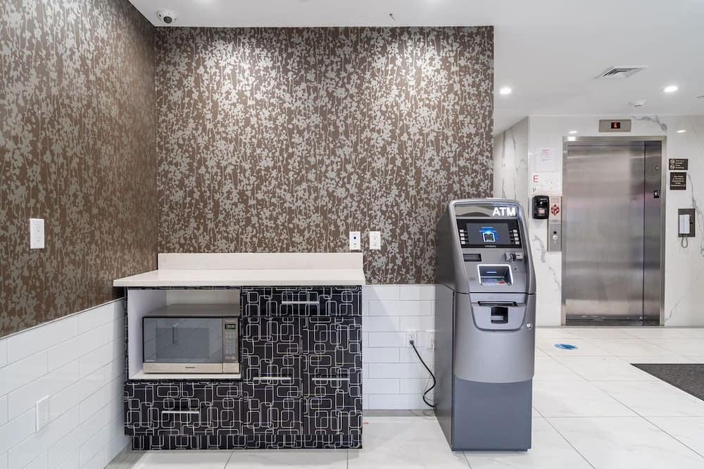 Photo of Livingroom in West Bronx