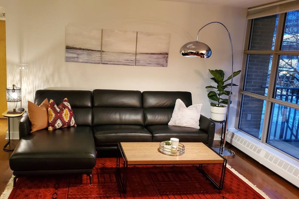Photo of Livingroom in Downtown Halifax