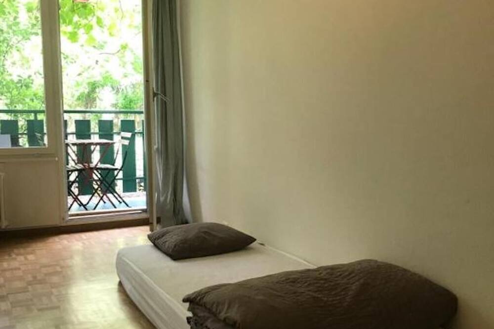 Photo of Bedroom in Bernex