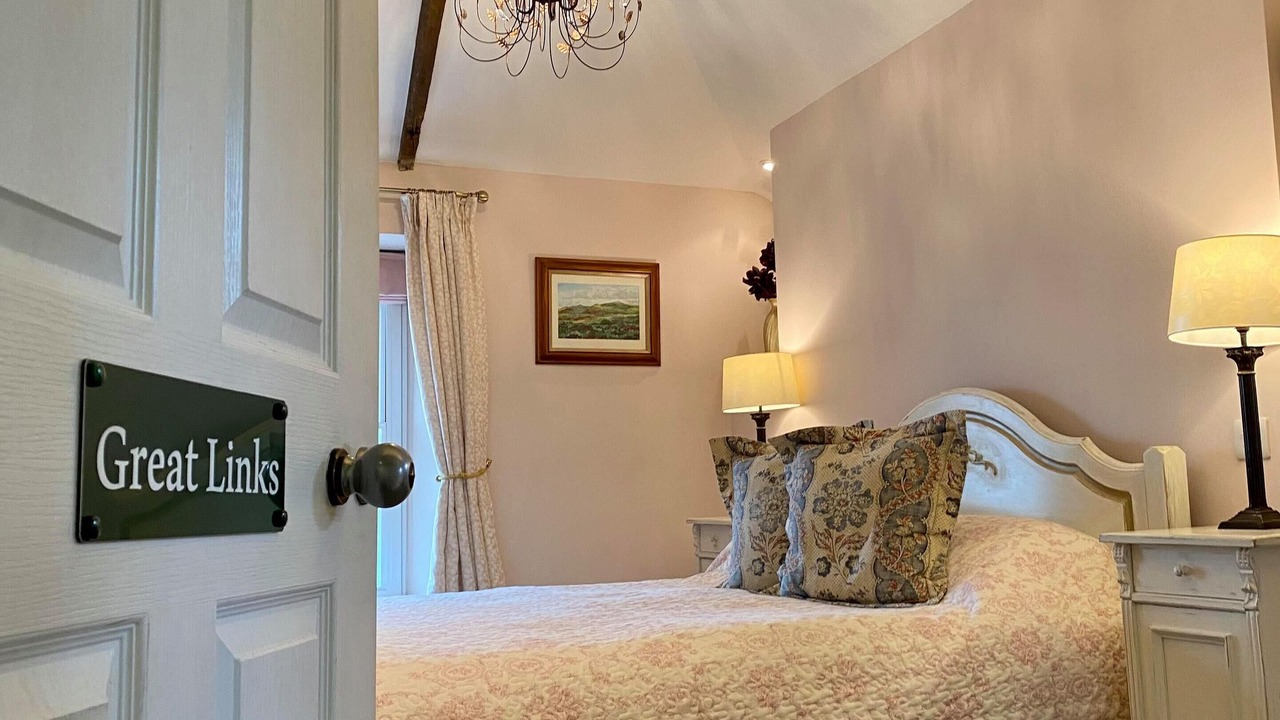 Photo of Bathroom in Lydford