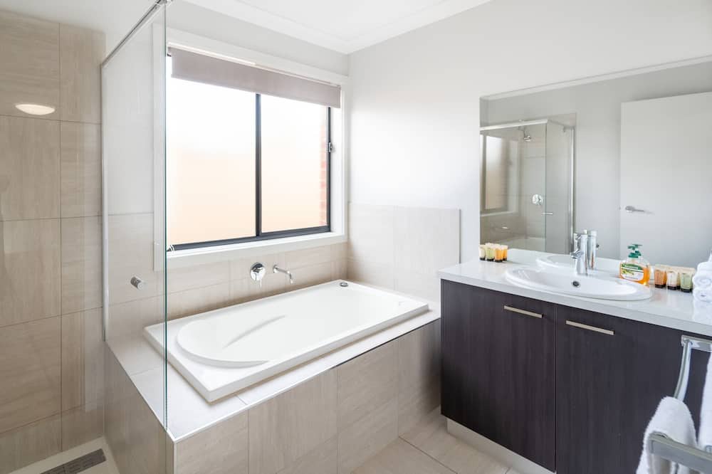 Photo of Others in Jackass Flat