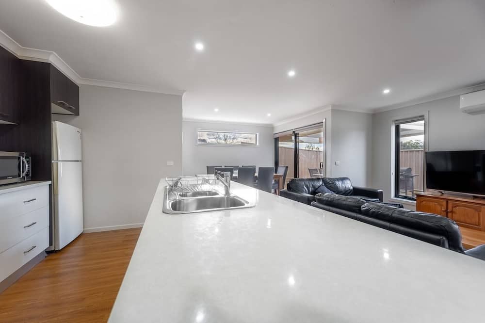 Photo of Others in Jackass Flat