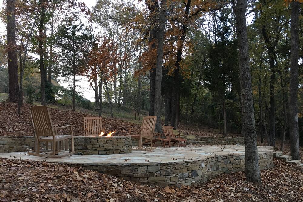 Photo of Outdoor in Holly Lake Ranch