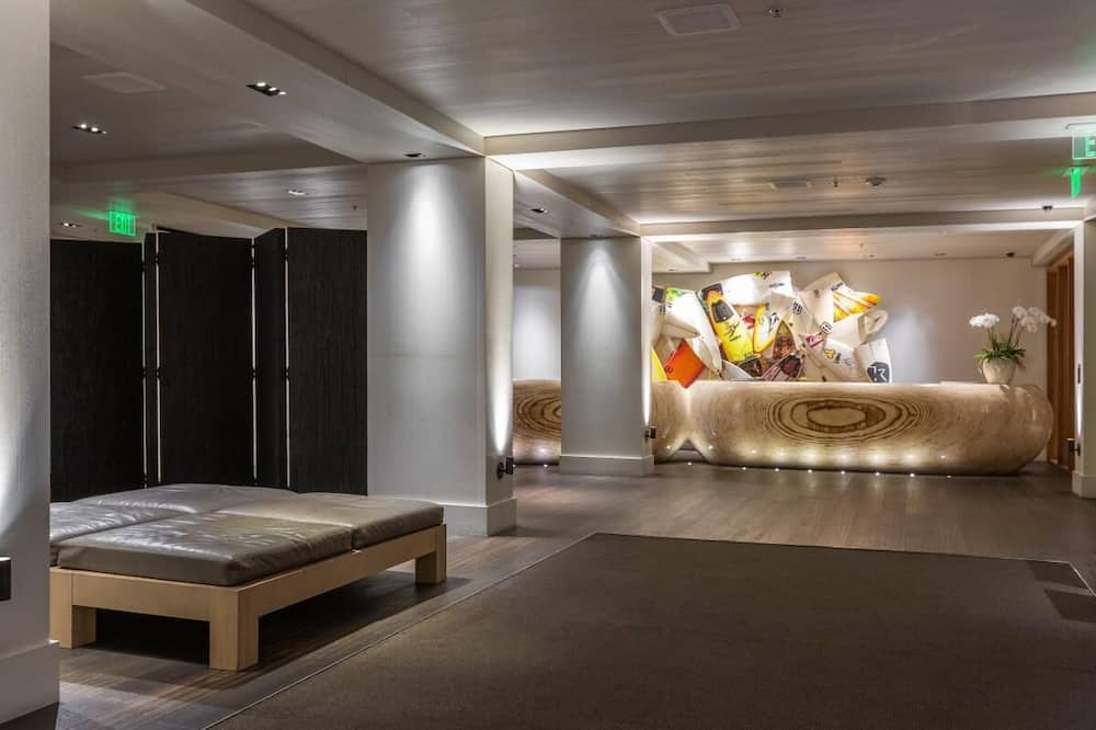 Photo of Others in Waikiki