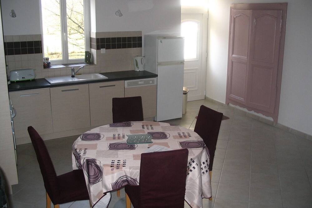 Photo of Kitchen in Saint-Albain