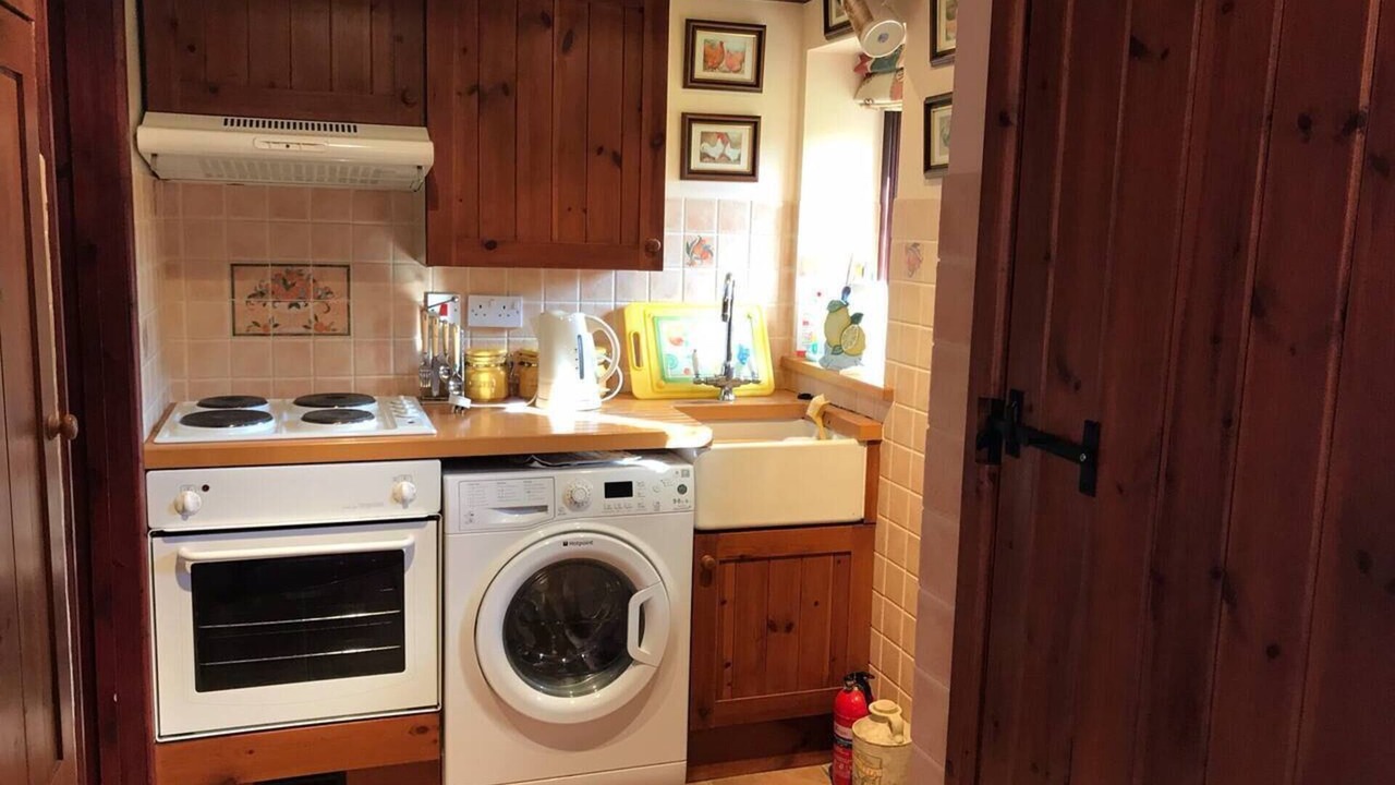 Photo of Kitchen in Corwen