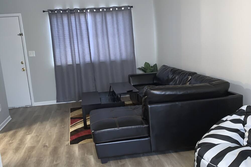 Photo of Livingroom in Columbus