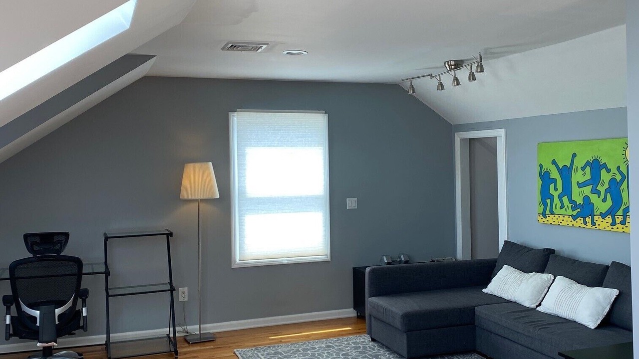 Photo of Livingroom in Keansburg