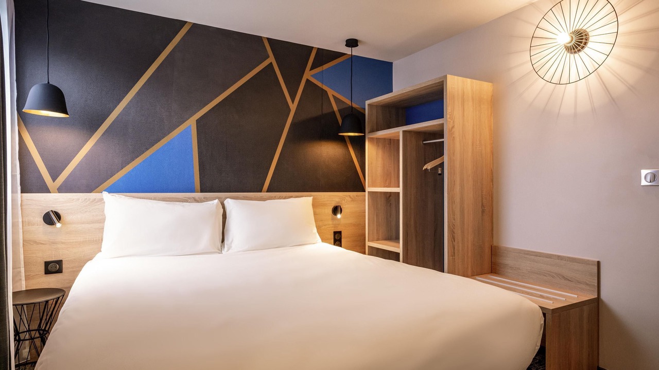 Photo of Bedroom in Petite-Foret