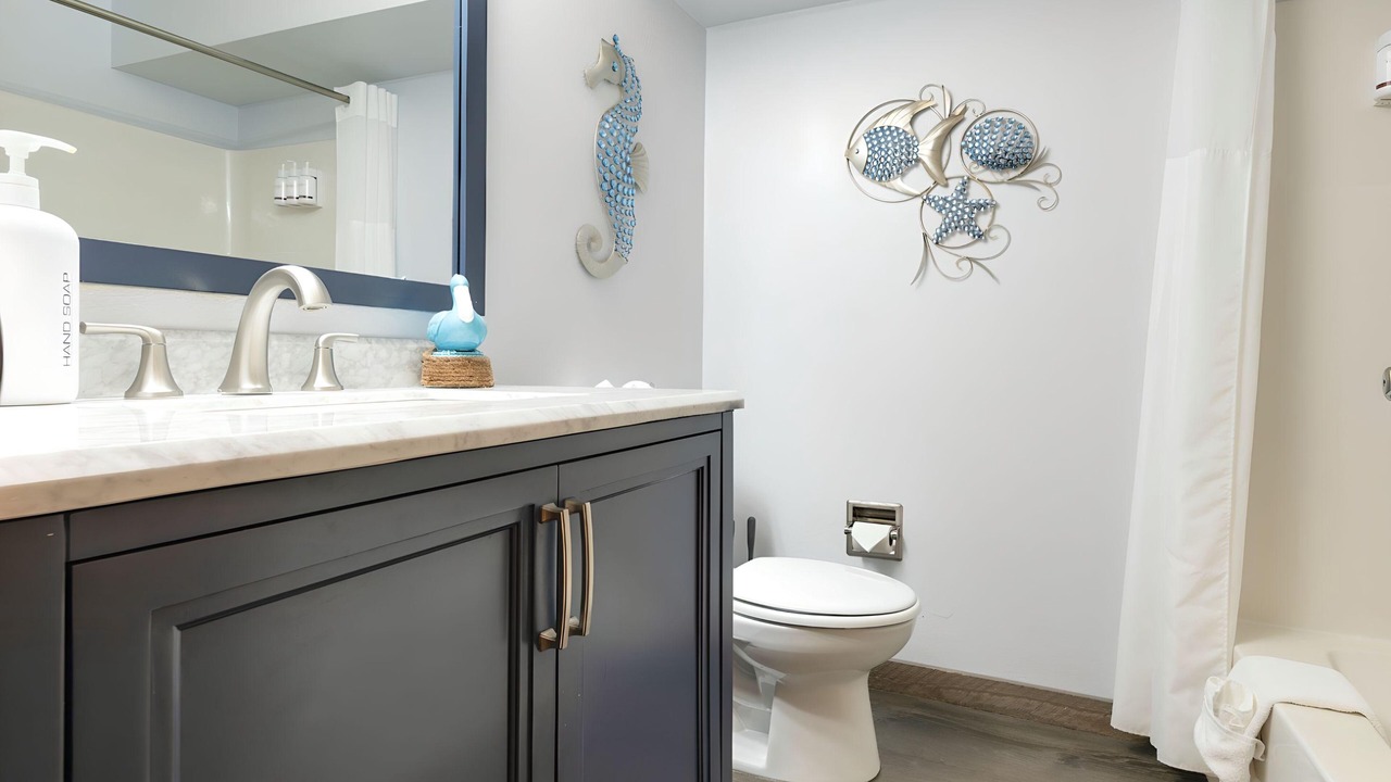 Photo of Bathroom in Ocean Shores