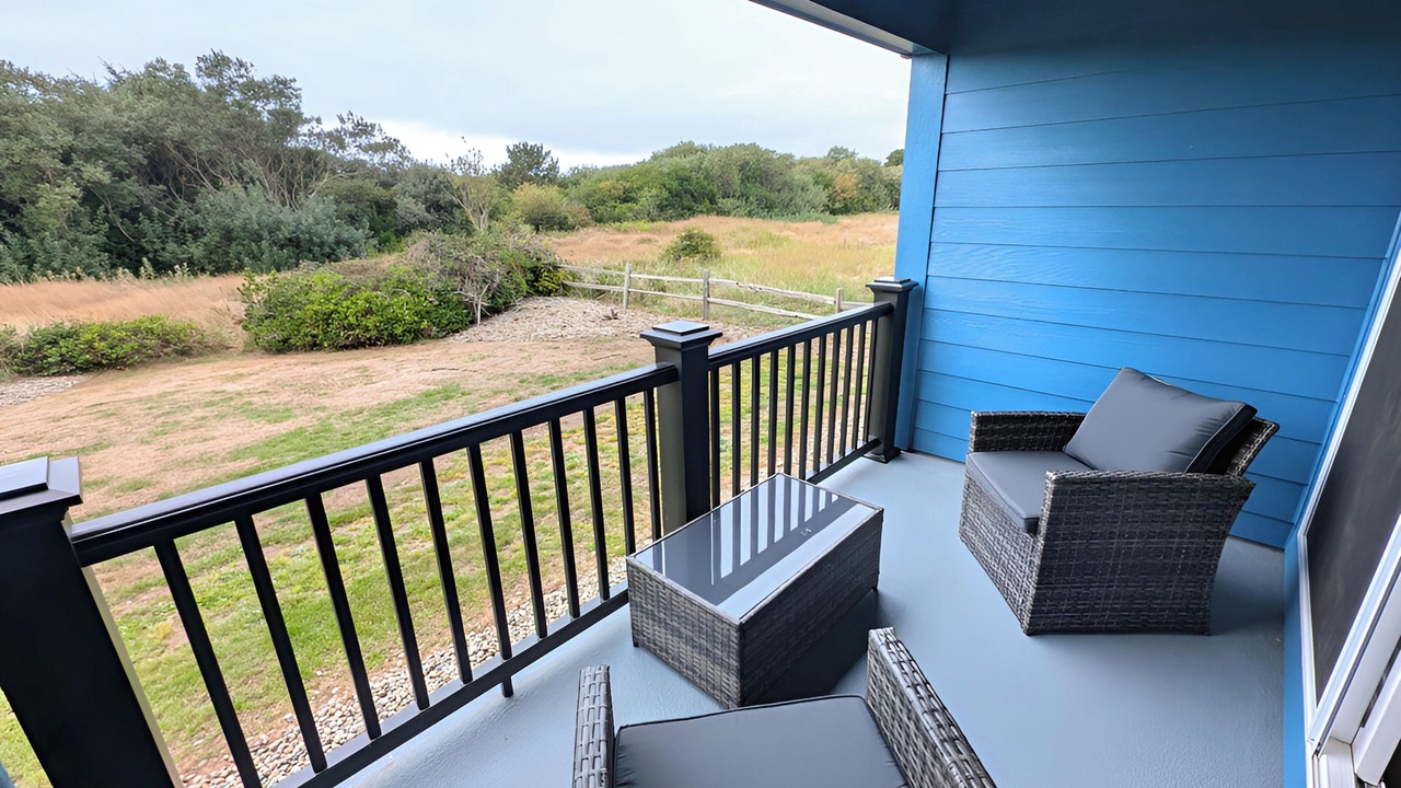 Photo of Patio Balcony in Ocean Shores