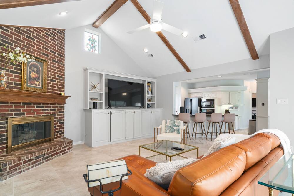 Photo of Livingroom in Sachse
