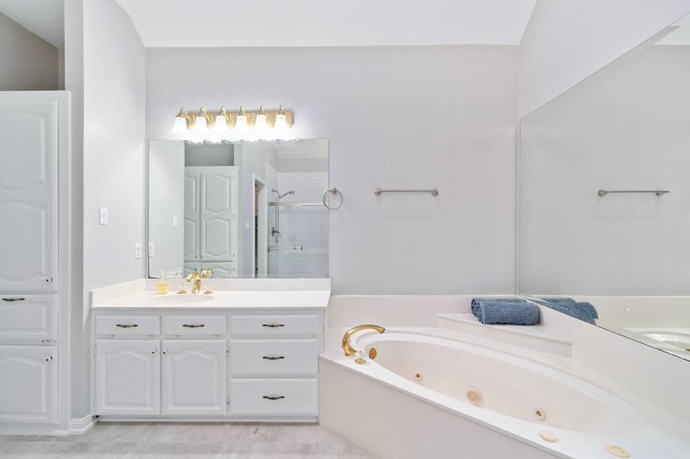 Photo of Bathroom in Sachse