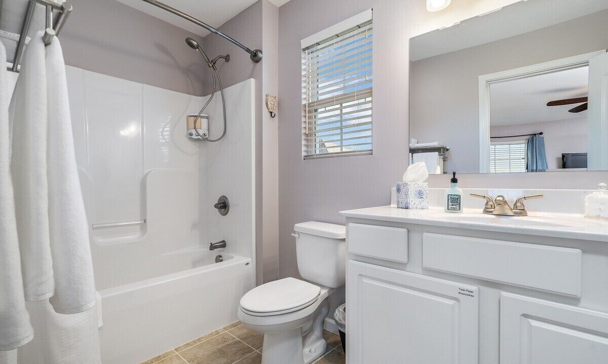 Photo of Bathroom in Bluff City