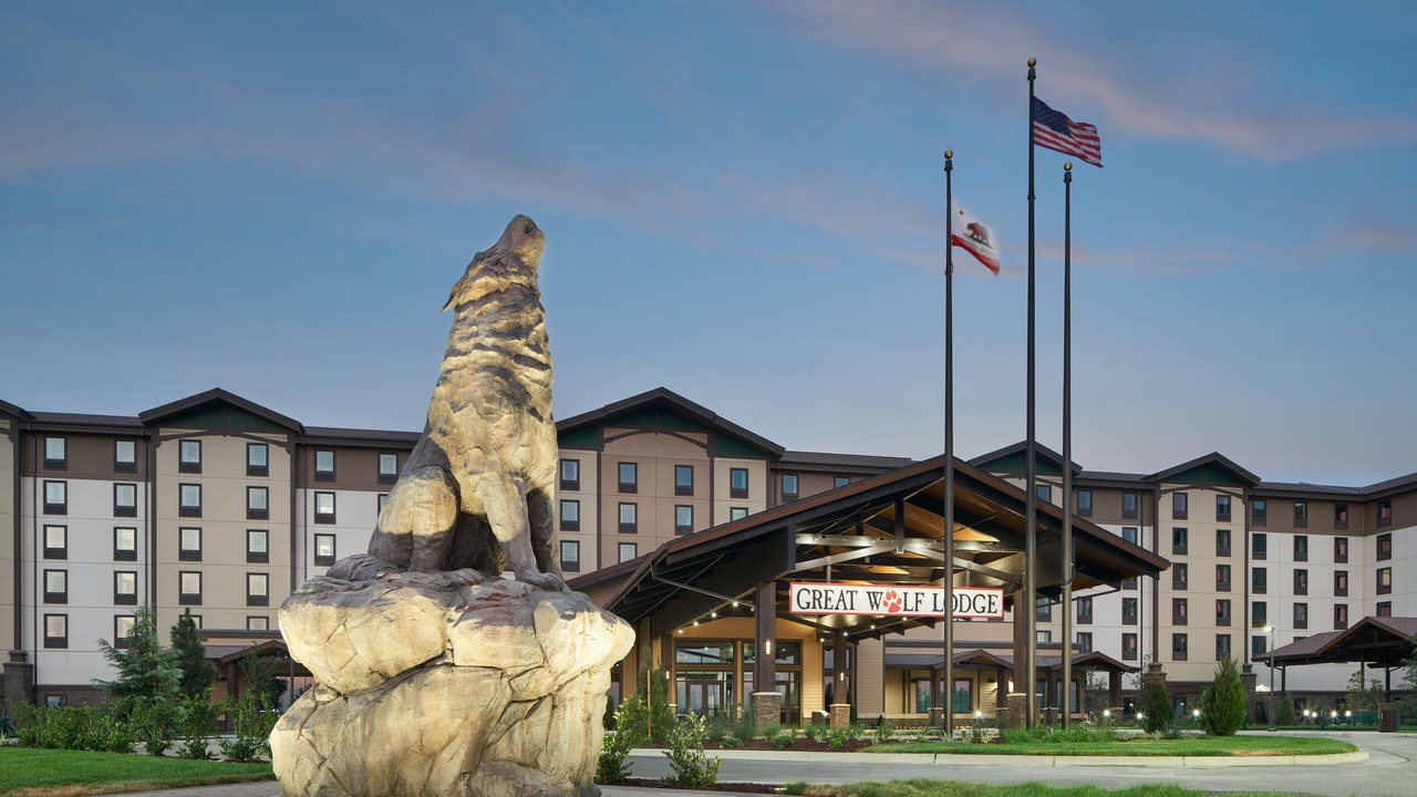 Photo of Outdoor in Peters