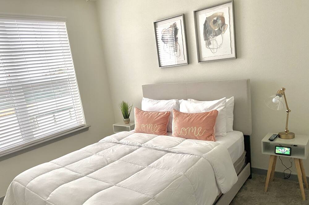 Photo of Bedroom in Central Southwest