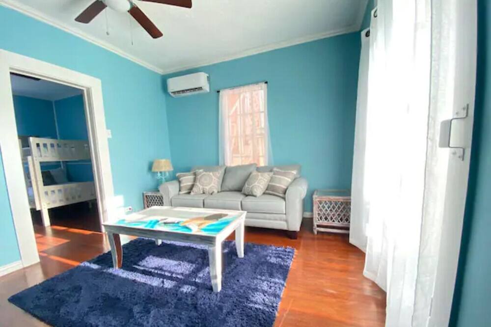 Photo of Livingroom in San Jacinto