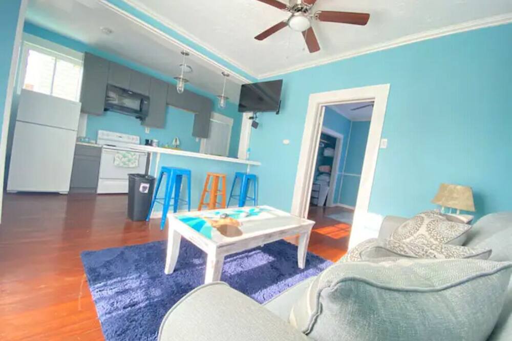 Photo of Bedroom in San Jacinto
