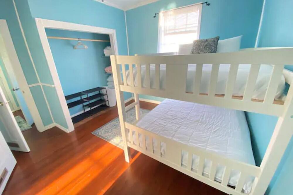 Photo of Bedroom in San Jacinto