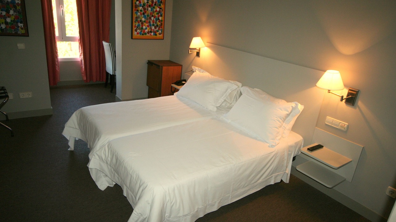 Photo of Bedroom in Torrecaballeros