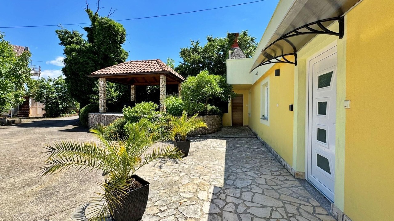 Photo of Outdoor in Polje