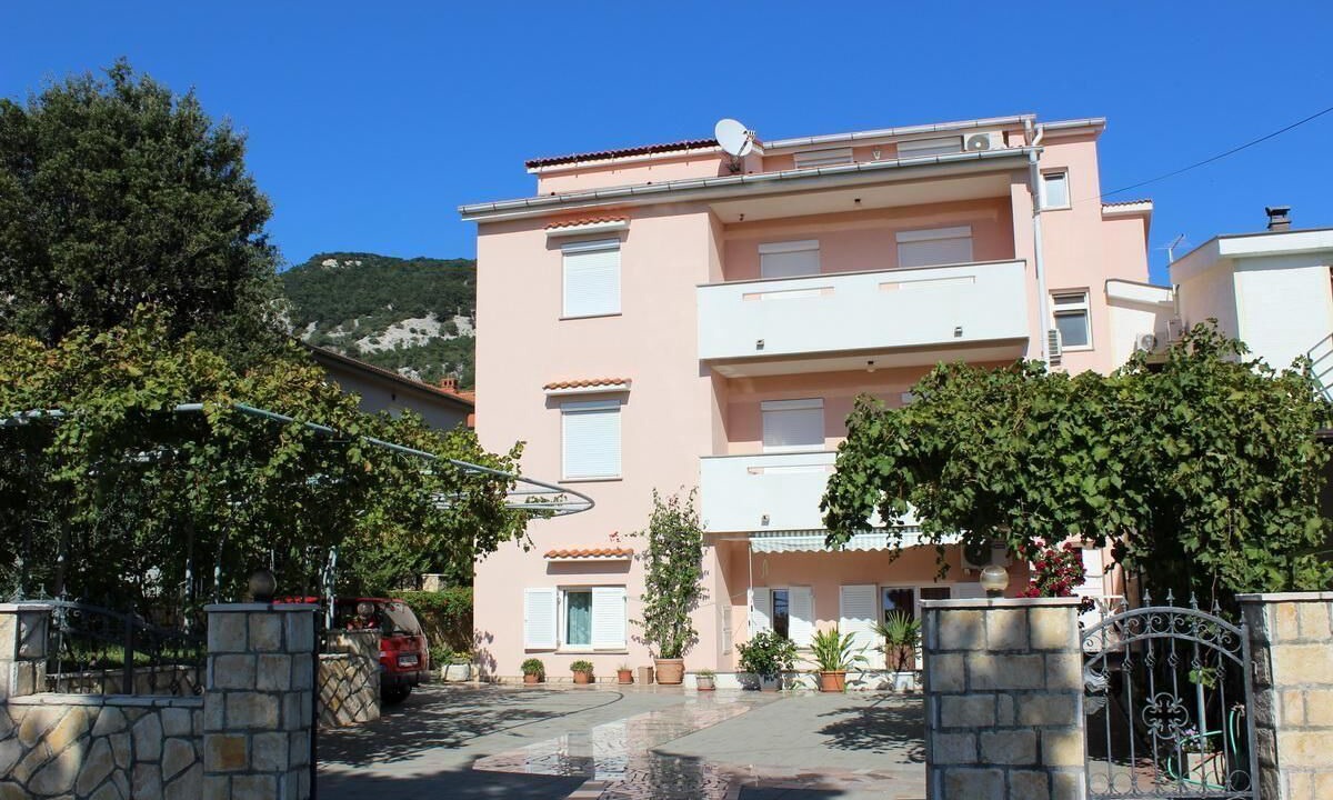 Photo of Outdoor in Baska