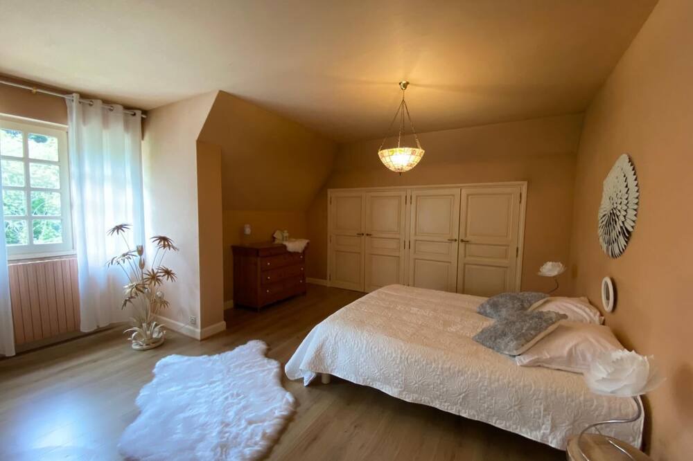 Photo of Bedroom in Saint-Martin-de-Valamas