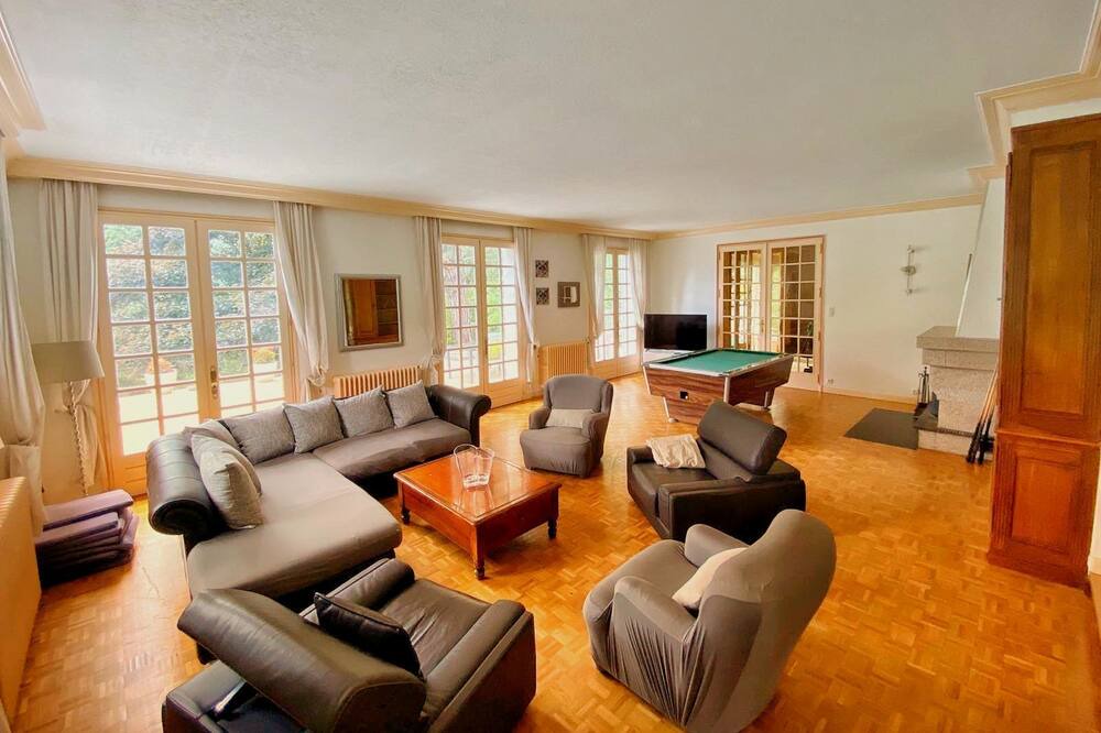 Photo of Livingroom in Saint-Martin-de-Valamas