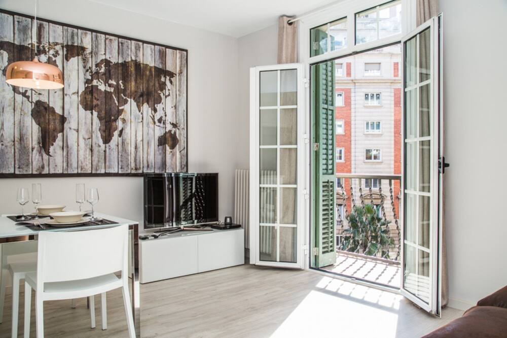 Photo of Livingroom in Trois Cocus - Borderouge - Croix-Daurade - Paleficat