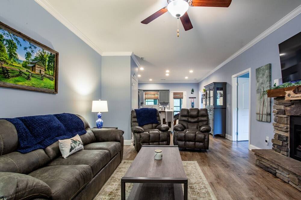 Photo of Livingroom in Townsend