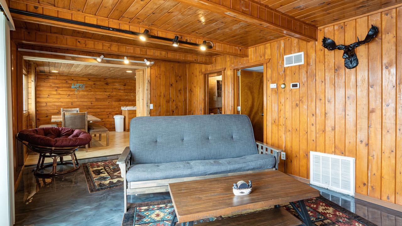 Photo of Livingroom in Mayfield