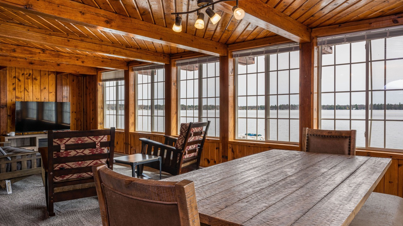 Photo of Livingroom in Mayfield