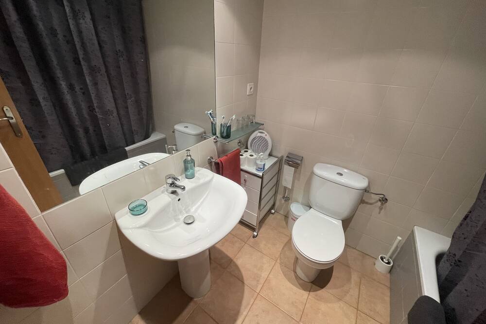 Photo of Bathroom in Prats