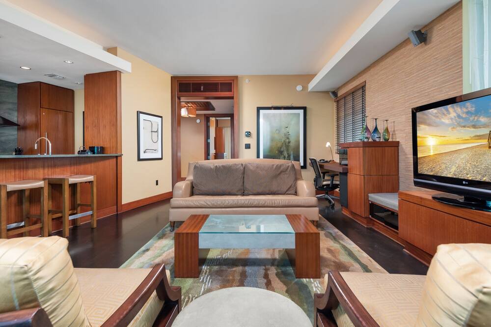 Photo of Livingroom in Bal Harbour