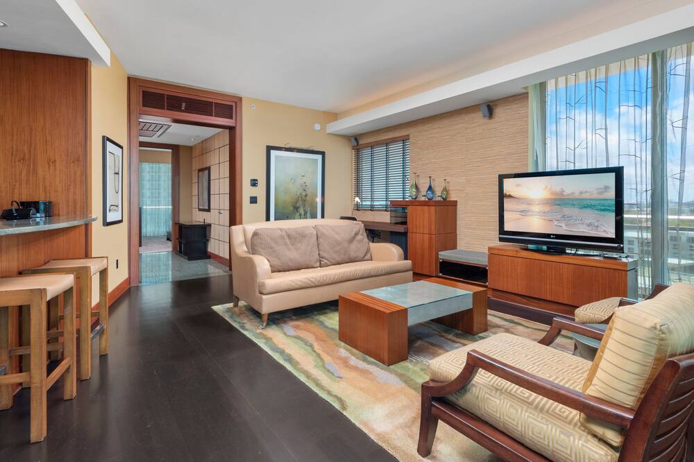 Photo of Livingroom in Bal Harbour