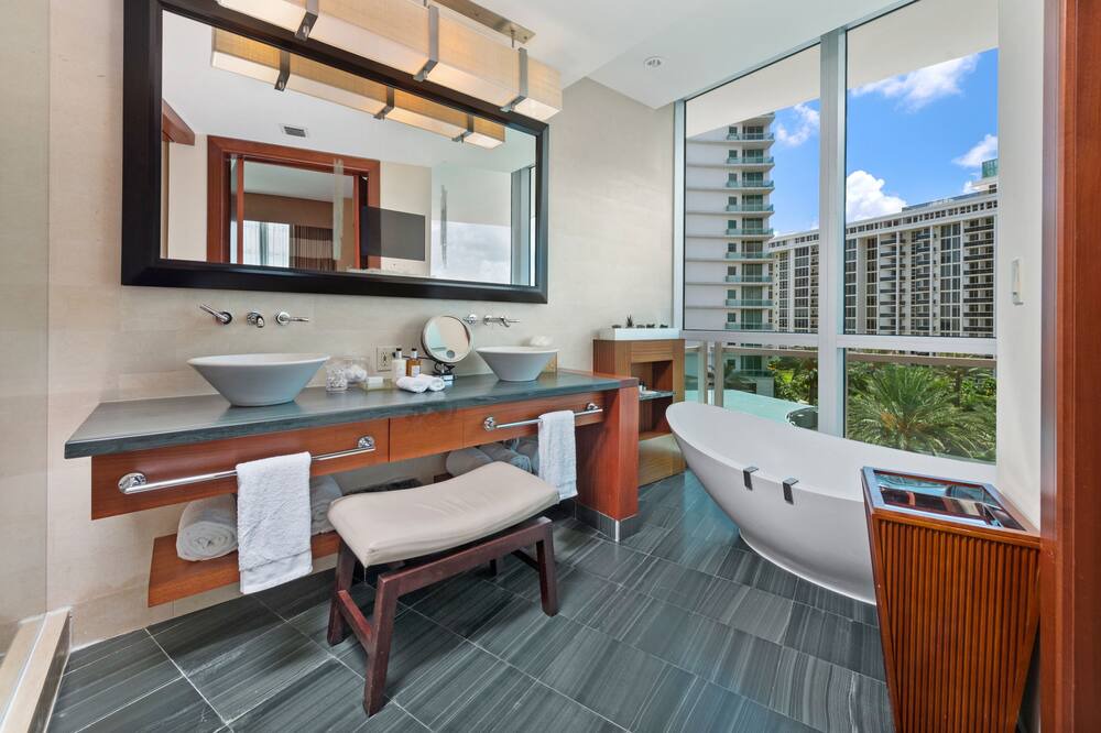 Photo of Bathroom in Bal Harbour